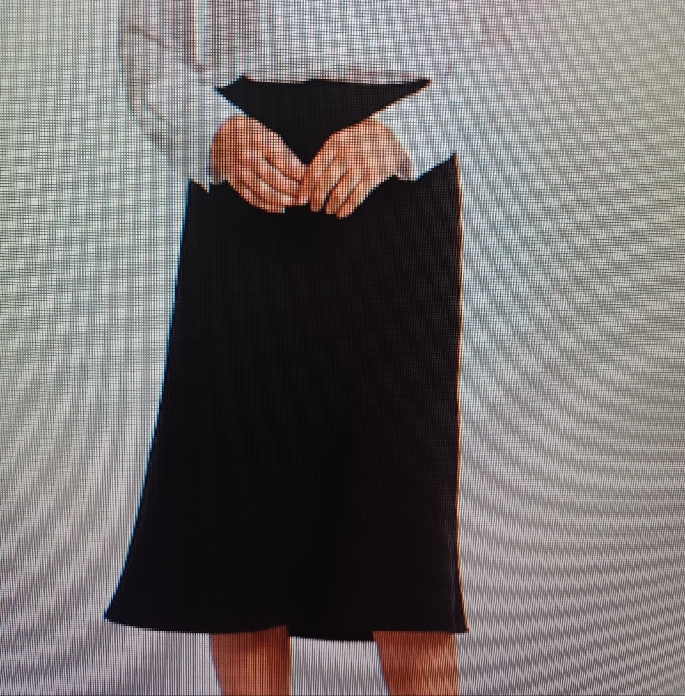 NYDJ NWT Elegant Black Midi Skirt Size 16 - 100% polyester